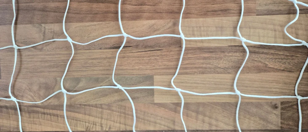 Síť 2 mm - 1,5 x 3 m, oka 10x10 cm, bílá