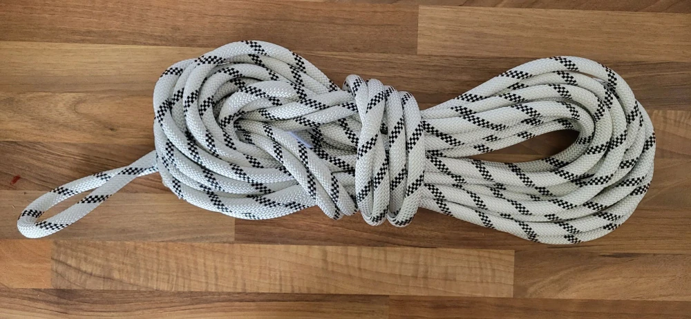 PA s jádrem 11 mm  - 9 m - bílá + černá