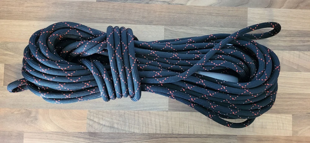 PA/PPV s jádrem 11 mm  - 14 m - černá + červená (plovoucí)