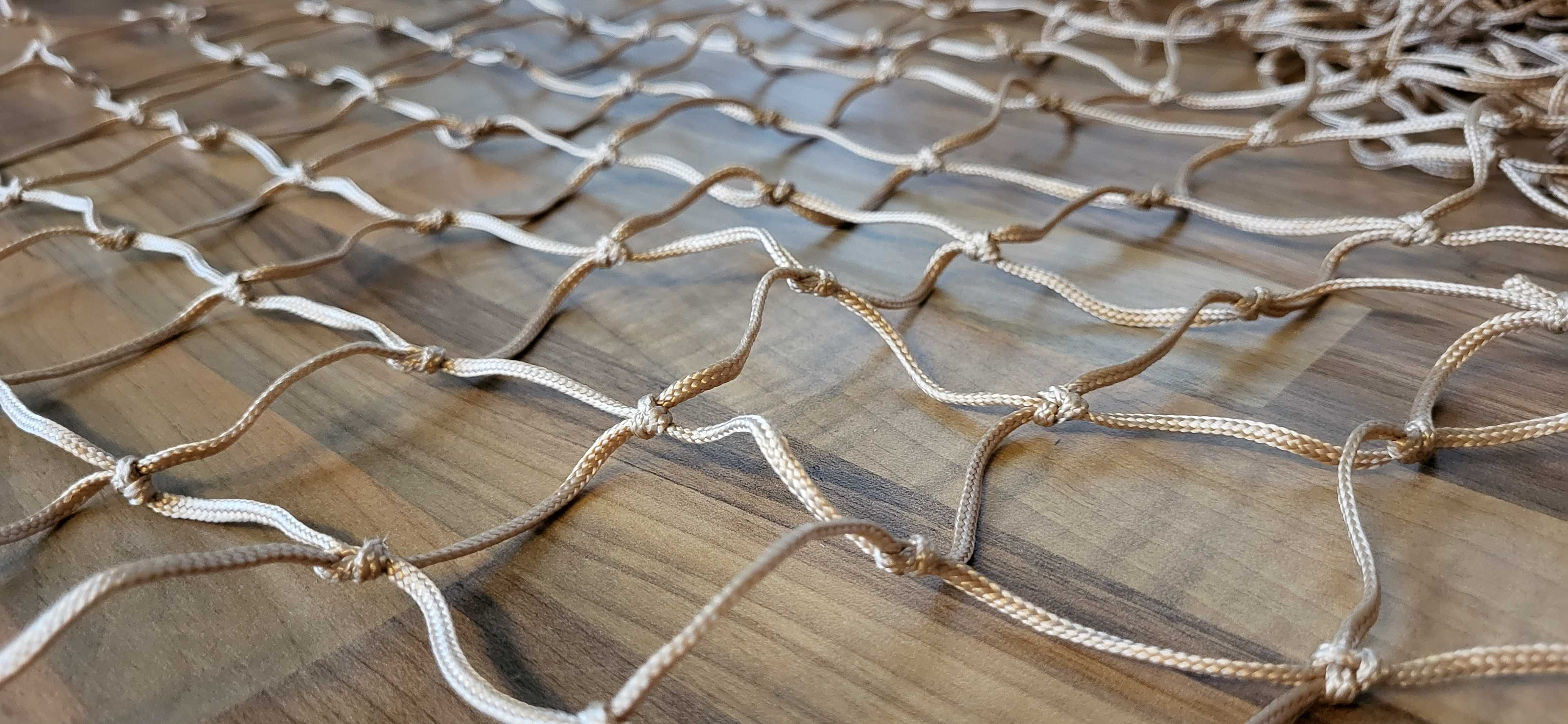 Síť 2 mm - 1,5 x 3,75 m, oka 5x5 cm, béžová