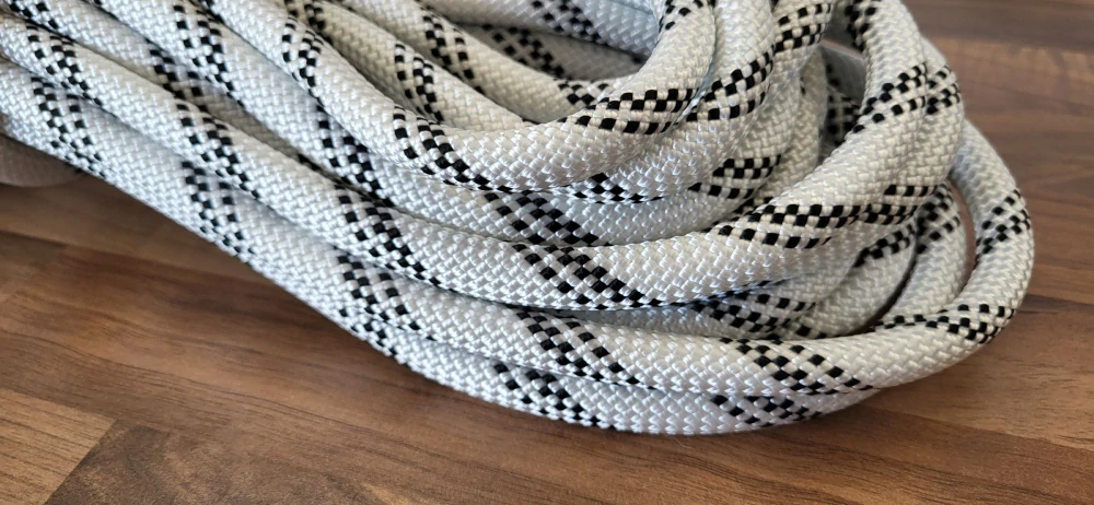 PA s jádrem 11 mm  - 14,5 m - bílá + černá