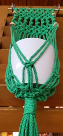 Macramé závěs na květiny – bavlna / zelená (ruční výroba)