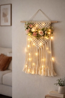 Macramé dekorace na zeď – bavlna (ruční výroba)