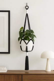 Macramé závěs na květiny – černá + bílá (jin jang, ruční výroba)